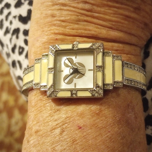 Disney Accessories - Walt Disney/ Mickey Mouse Watch